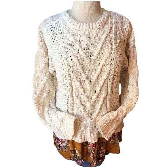 Oddy, S/M, lagenlook Cableknit sweater w/ handkerchief hem. Oatmeal and mustard - Picture 11 of 12